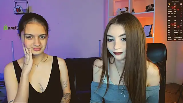 Snapshot of barbara_crazy chatting on 11.25.25 barbara crazy online show from 11.25.25