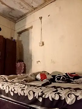 RFeltomWhitJ online show from 12.05.25