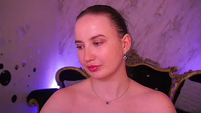 SofieBloom online show from 04.01.26