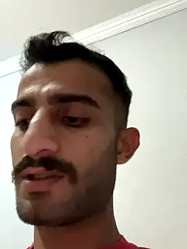 Snapshot of Ylcn11 chatting on 11.16.25 Ylcn11 online show from 11.16.25