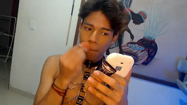 Snapshot of Kaoriimatsuii chatting on 11.01.25 Kaoriimatsuii online show from 11.01.25