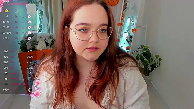 Snapshot of Neko_Moor chatting on 10.29.25 Neko Moor online show from 10.29.25