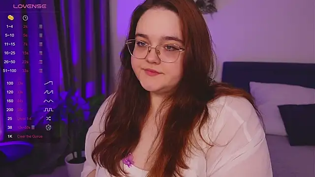 Snapshot of Neko_Moor chatting on 12.17.25 Neko Moor online show from 12.17.25