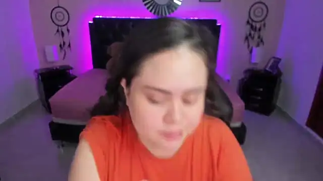 Snapshot of LolaVillalobos chatting on 12.02.25 LolaVillalobos online show from 12.02.25