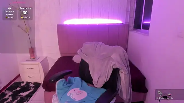 anna moon11 online show from 12.05.25