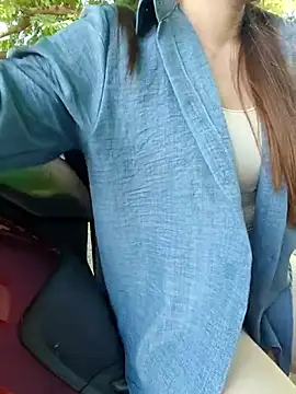 Tina Ty online show from 11.18.25