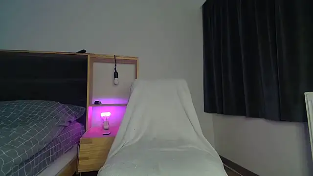 Melisss0404 online show from 09.21.25