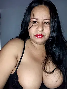 Snapshot of RosenRot07 chatting on 10.11.25 RosenRot07 online show from 10.11.25