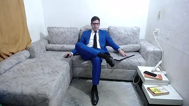 Victor Maitland online show from 03.07.26