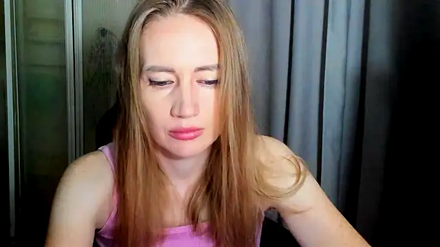 JessFoxxx online show from 06.12.26