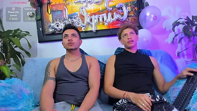 Snapshot of ECSTASYX2_2001 chatting on 11.17.25 ECSTASYX2 2001 online show from 11.17.25