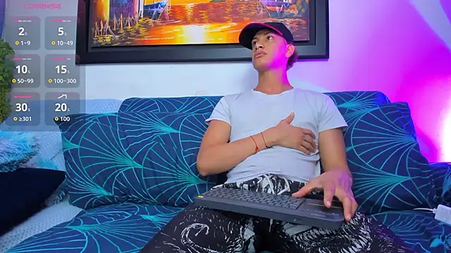 Snapshot of ECSTASYX2_2001 chatting on 12.04.25 ECSTASYX2 2001 online show from 12.04.25