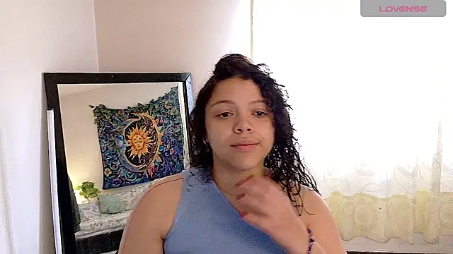 Snapshot of Amanda_sweet chatting on 05.02.26 Amanda sweet online show from 05.02.26