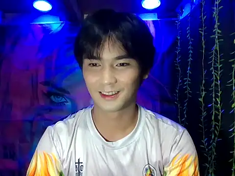 Snapshot of miss_lolalops chatting on 12.16.25 miss lolalops online show from 12.16.25