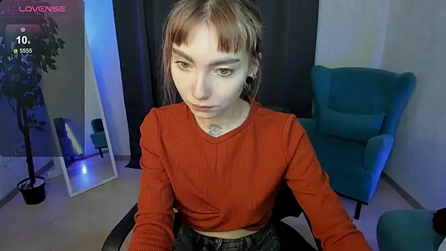 Snapshot of tattoo_art_baby chatting on 10.12.25 tattoo art baby online show from 10.12.25