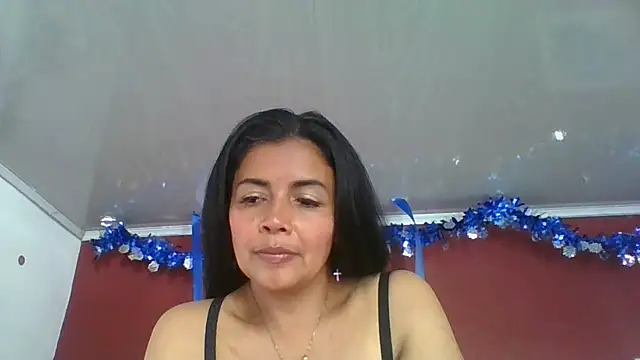 DianaOchoa  online show from 11.28.25