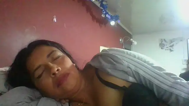 DianaOchoa  online show from 02.18.26