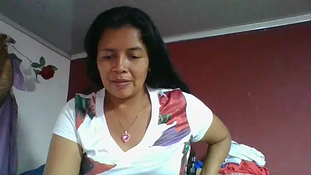 DianaOchoa  online show from 04.29.26