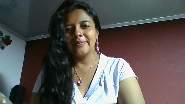 DianaOchoa  online show from 07.25.26