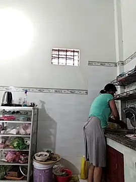 Tina 2pp online show from 12.02.25