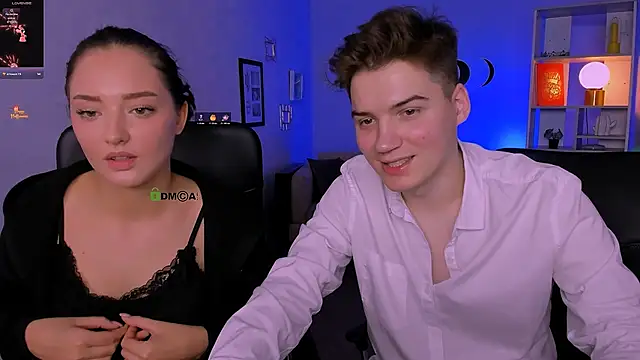 Snapshot of miki-niki chatting on 11.06.25 miki-niki online show from 11.06.25