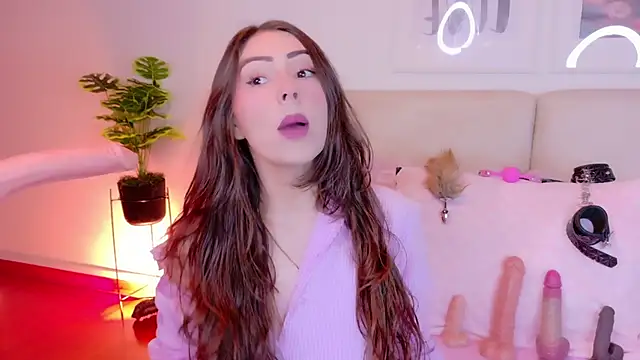 Snapshot of Heraa_Piett chatting on 09.23.25 Heraa Piett online show from 09.23.25