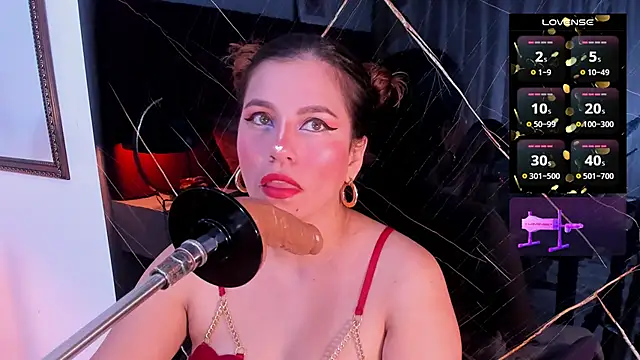 abby blond  online show from 10.31.25