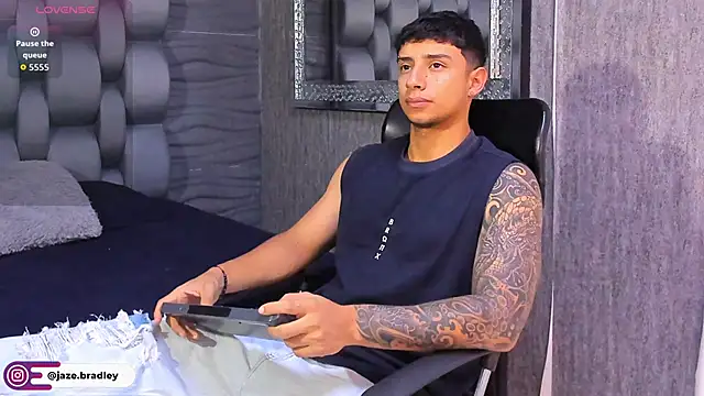 jaze bradley online show from 10.08.25
