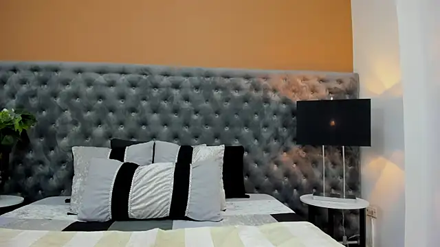 ValeSantoDomingo online show from 07.25.26