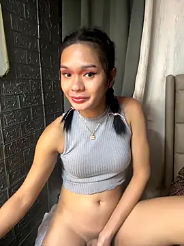 Snapshot of yourlovingperlita69 chatting on 12.04.25 yourlovingperlita69 online show from 12.04.25