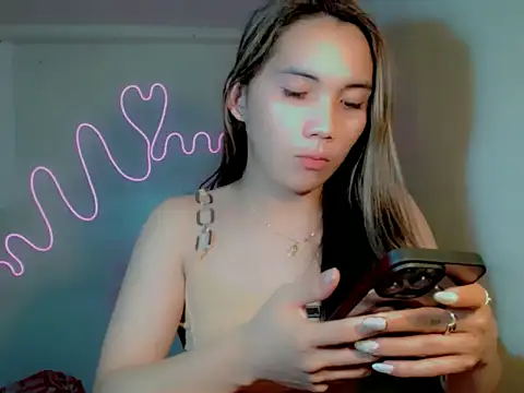 Snapshot of Sweet_ThaliaXX chatting on 11.28.25 Sweet ThaliaXX online show from 11.28.25