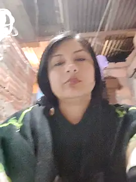 lunna 07 online show from 10.05.25