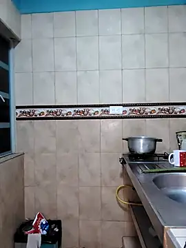 lunna 07 online show from 11.08.25