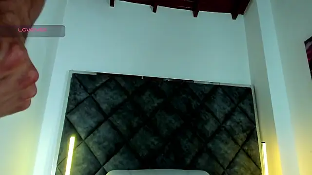 Dimitri Bass online show from 12.20.25