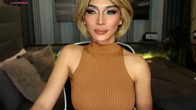 Huntress xxx online show from 03.22.26