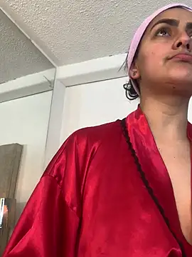 Snapshot of CamiJone chatting on 03.05.26 CamiJone online show from 03.05.26