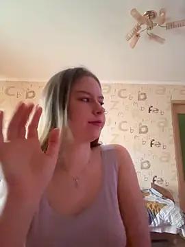 Snapshot of Tomyris_yuki chatting on 02.13.26 Tomyris yuki online show from 02.13.26