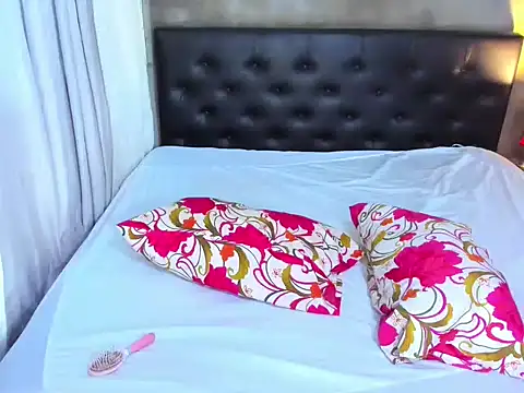 hotbabymaria online show from 09.23.25