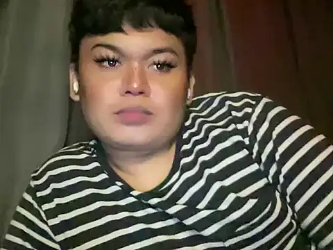 Snapshot of RedHead_Thalia chatting on 01.12.26 RedHead Thalia online show from 01.12.26