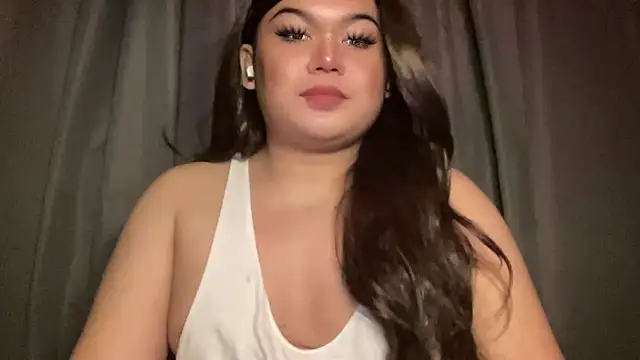 Snapshot of RedHead_Thalia chatting on 02.18.26 RedHead Thalia online show from 02.18.26