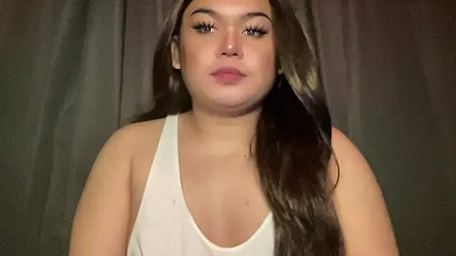 Snapshot of RedHead_Thalia chatting on 02.25.26 RedHead Thalia online show from 02.25.26