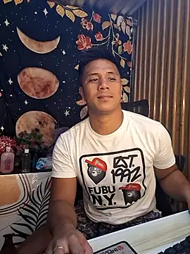 Snapshot of mr_dave chatting on 01.11.26 mr dave online show from 01.11.26