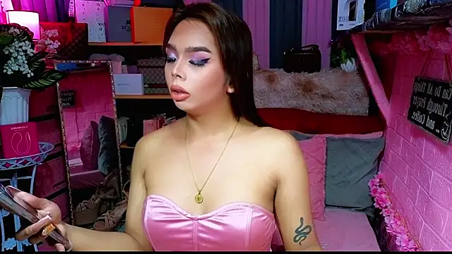 MoniqueCeleste online show from 11.16.25