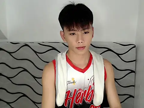Snapshot of ynotyu chatting on 07.10.26 ynotyu online show from 07.10.26