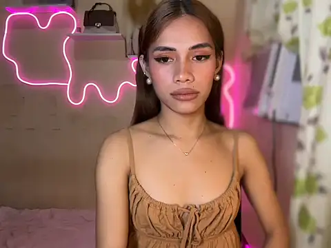 Snapshot of Lovelynikki03 chatting on 09.26.25 Lovelynikki03 online show from 09.26.25