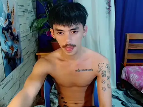 urhunky boy online show from 06.26.26