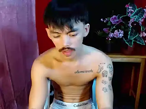 urhunky boy online show from 07.25.26