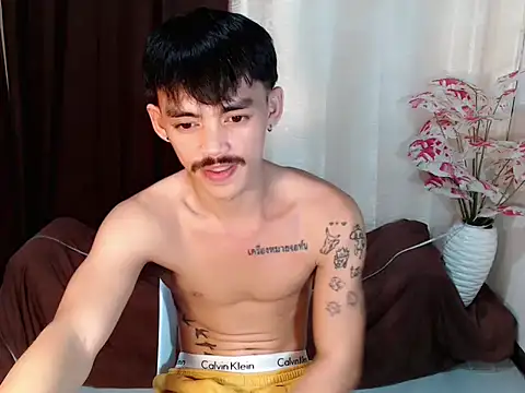 urhunky boy online show from 07.28.26