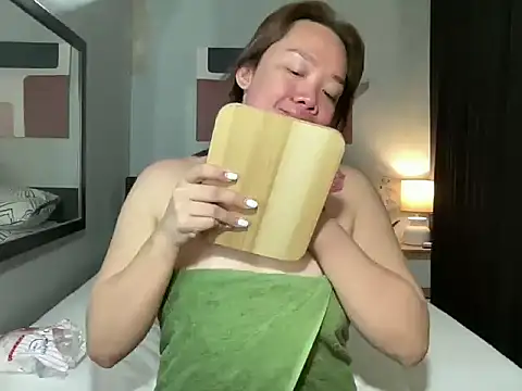 Hotseductivests online show from 04.26.26