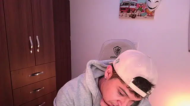 Snapshot of domsantiago_ chatting on 11.09.25 domsantiago online show from 11.09.25